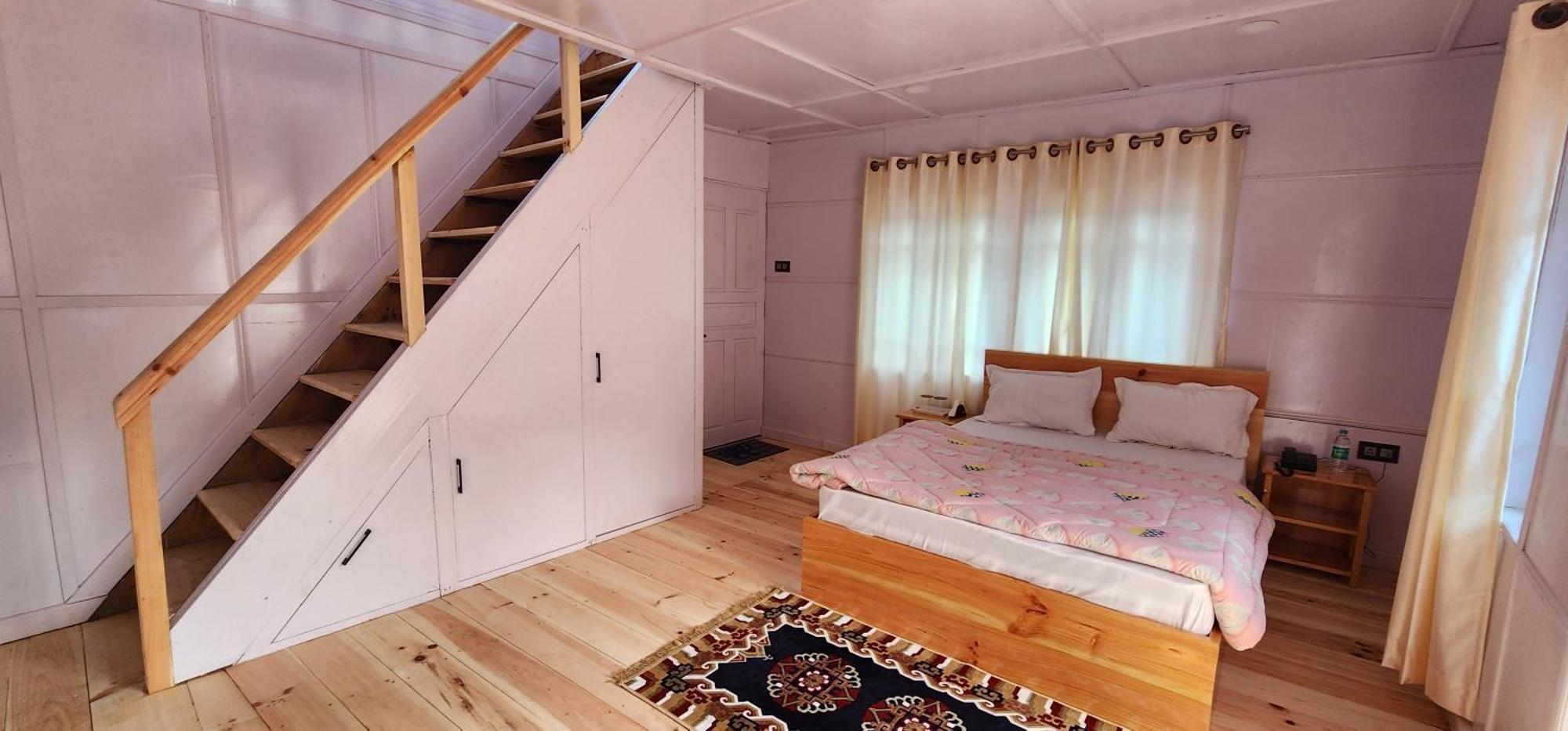 Ferienwohnung Brokpa Estate Dirāng Exterior foto